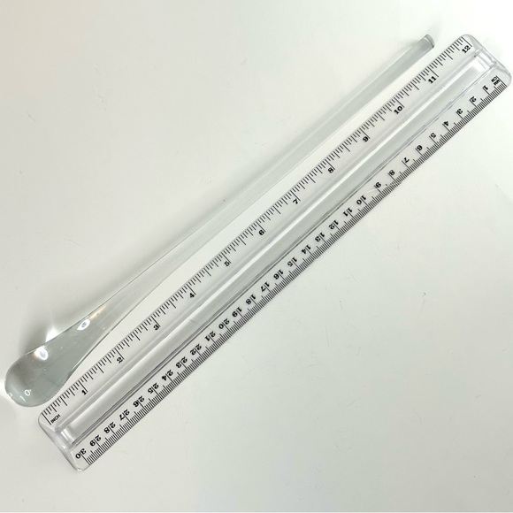 Pier 1 Hand Blown Martini Clear Etched Reed Pitcher Cocktail With Glass Stirrer - Picture 5 of 10